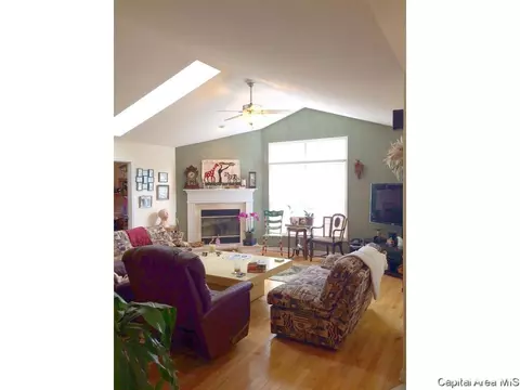 7202 Preston Dr, Springfield, IL 62711 photo 17