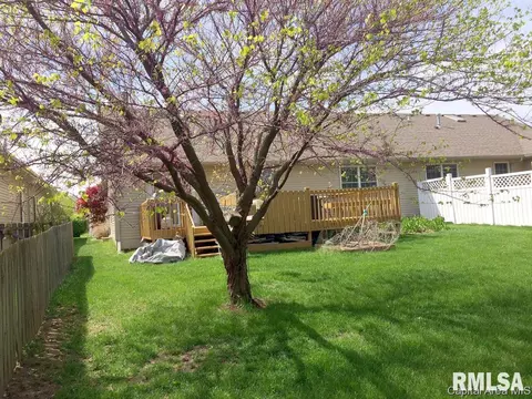 7202 Preston Dr, Springfield, IL 62711 photo 4