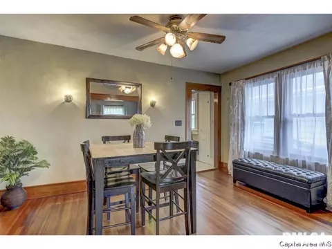 1924 N 5th St, Springfield, IL 62702 photo 8