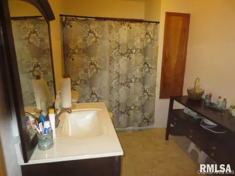 2518 S 12th St, Springfield, IL 62703 photo 8
