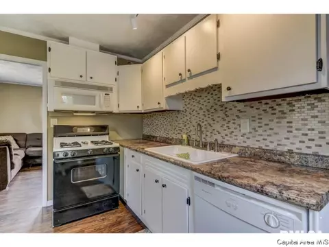 1636 N 19th St, Springfield, IL 62702 photo 10