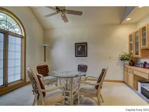 5101 Blackwolf Rd, Springfield, IL 62711 photo 6
