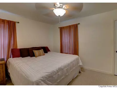 2033 S Walnut St, Springfield, IL 62704 photo 21