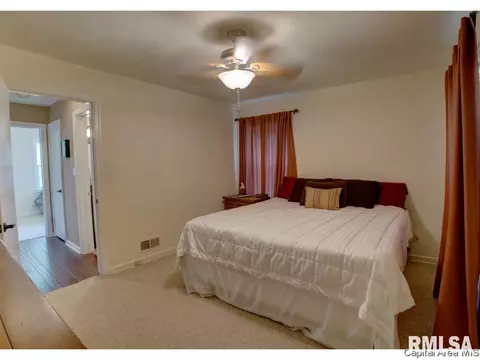 2033 S Walnut St, Springfield, IL 62704 photo 24