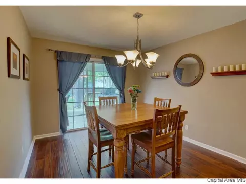 2033 S Walnut St, Springfield, IL 62704 photo 14