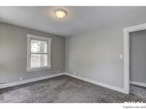 1325 Converse, Springfield, IL 62702 photo 20