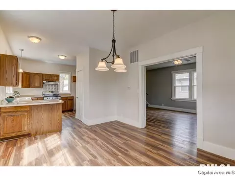 1325 Converse, Springfield, IL 62702 photo 14