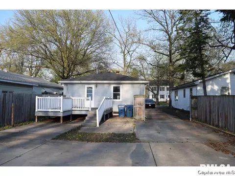 1135 N 2nd St, Springfield, IL 62702 photo 6