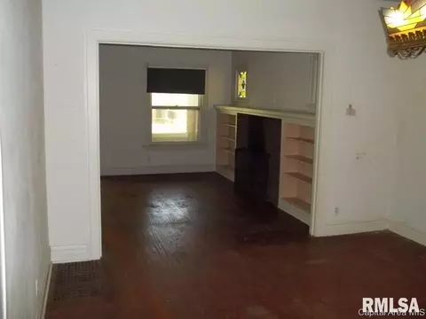 865 S Columbia, Springfield, IL 62704 photo 7