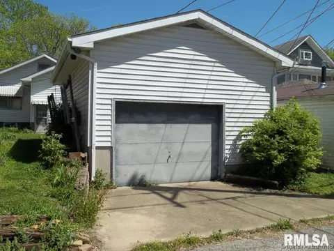 865 S Columbia, Springfield, IL 62704 photo 17
