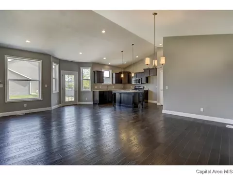 2825 Haverhill Rd, Springfield, IL 62711 photo 4