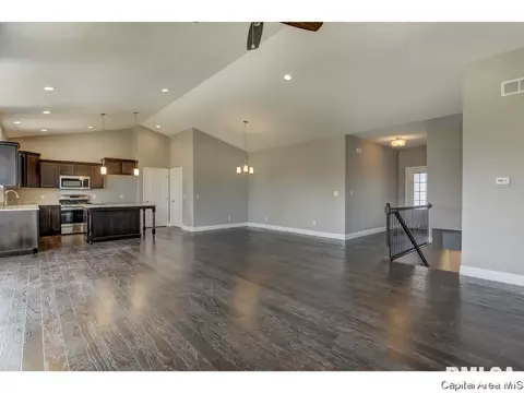 2825 Haverhill Rd, Springfield, IL 62711 photo 16