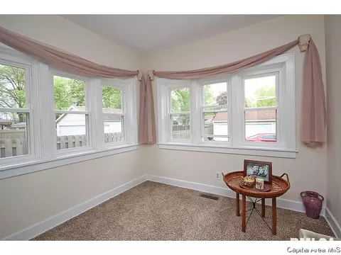 2611 S 5th St, Springfield, IL 62703 photo 11