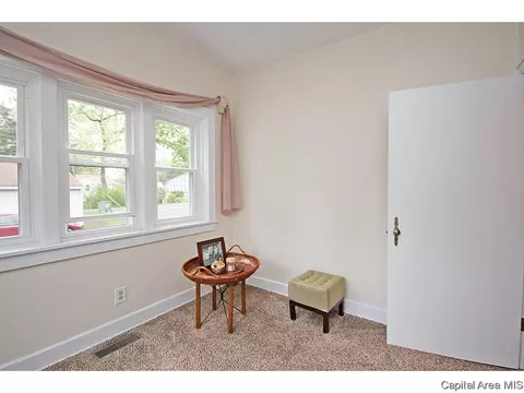 2611 S 5th St, Springfield, IL 62703 photo 12