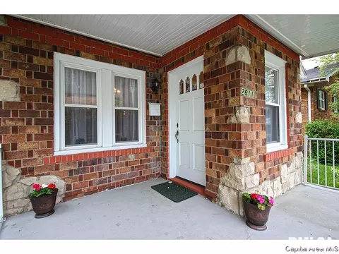 2611 S 5th St, Springfield, IL 62703 photo 2