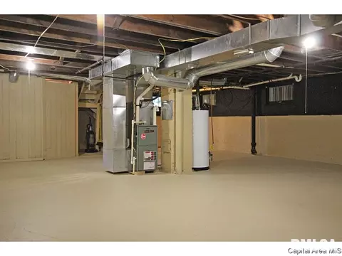 2611 S 5th St, Springfield, IL 62703 photo 26