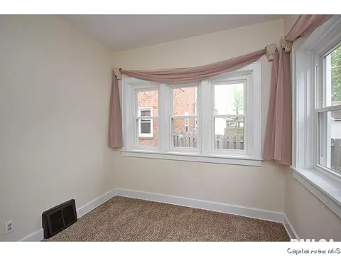 2611 S 5th St, Springfield, IL 62703 photo 10