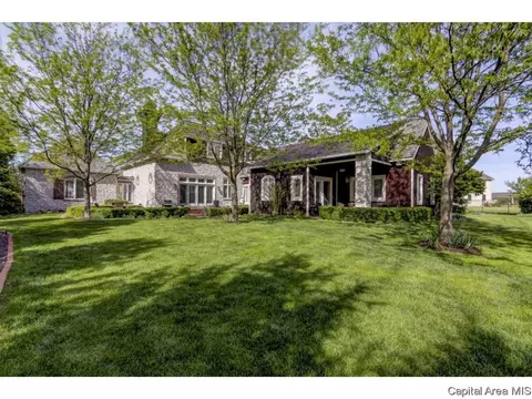 3700 Vanderbilt Cir, Springfield, IL 62711 photo 6