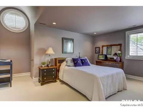 3700 Vanderbilt Cir, Springfield, IL 62711 photo 28