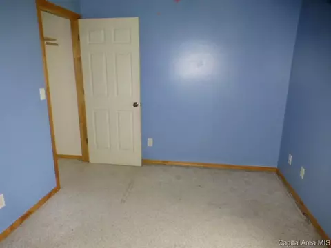 2811 S 13th St, Springfield, IL 62703 photo 10