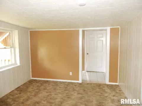2811 S 13th St, Springfield, IL 62703 photo 5