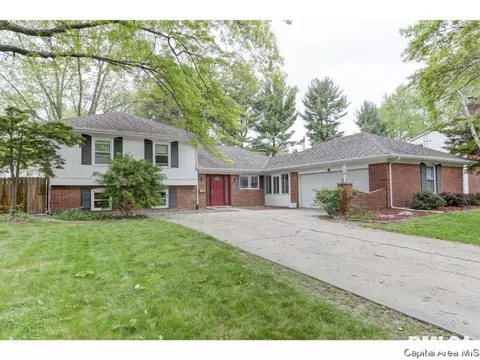 43 Interlacken Rd, Springfield, IL 62704 photo 1