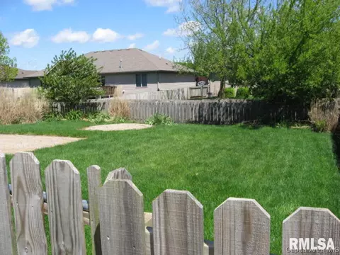 5309 Biltmore, Springfield, IL 62711 photo 2