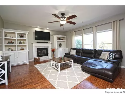 2609 Sage, Springfield, IL 62711 photo 7