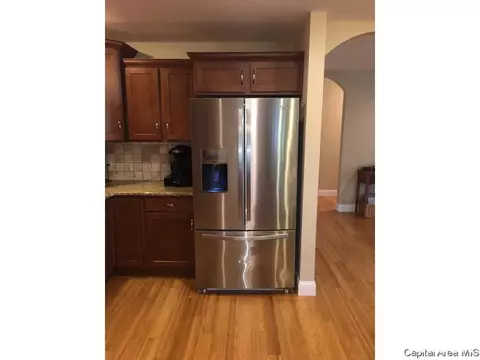 8083 W Outer Rd, Sherman, IL 62684 photo 15