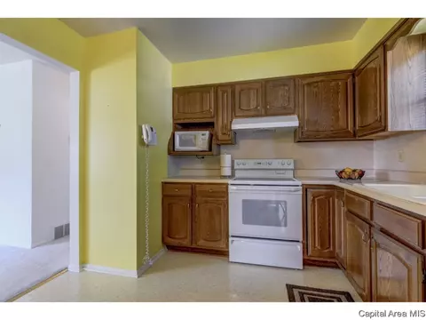 2557 Sandgate Rd, Springfield, IL 62702 photo 7