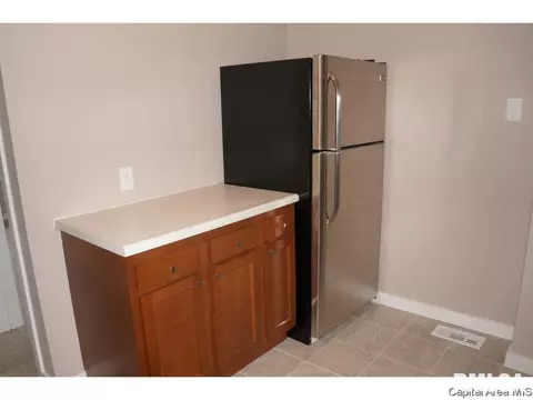 2336 S Lowell Ave, Springfield, IL 62704 photo 4