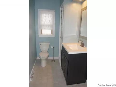 2336 S Lowell Ave, Springfield, IL 62704 photo 14