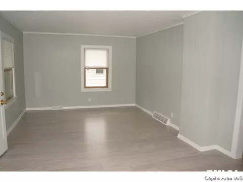 2336 S Lowell Ave, Springfield, IL 62704 photo 5