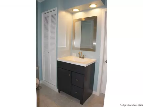 2336 S Lowell Ave, Springfield, IL 62704 photo 13