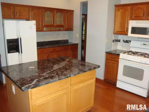 3616 Ginger Creek Dr, Springfield, IL 62711 photo 4