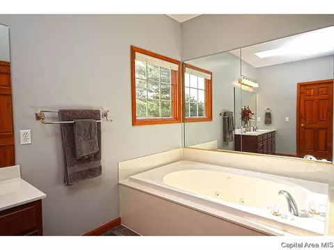 3809 Buckeye Dr, Springfield, IL 62712 photo 26