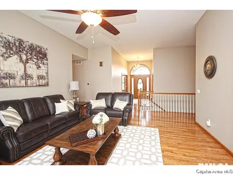 3809 Buckeye Dr, Springfield, IL 62712 photo 3