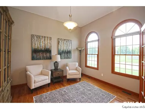 3809 Buckeye Dr, Springfield, IL 62712 photo 6