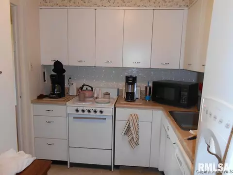 718 S 07th St #504, Springfield, IL 62703 photo 8