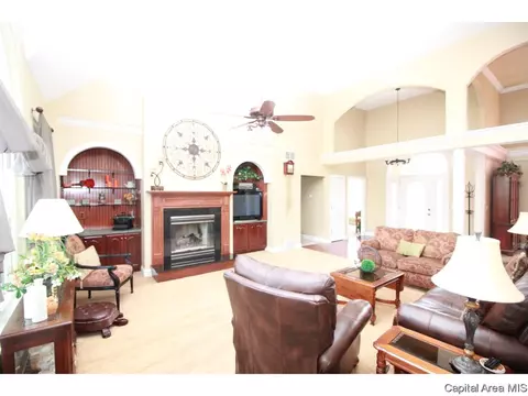 9 Hickory Ridge Ln, Springfield, IL 62707 photo 7