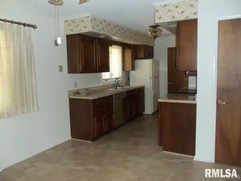 2520 Devonshire Rd, Springfield, IL 62703 photo 5
