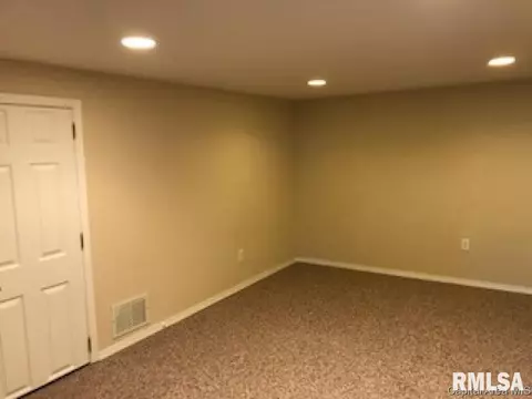 1804 Camden, Springfield, IL 62702 photo 16