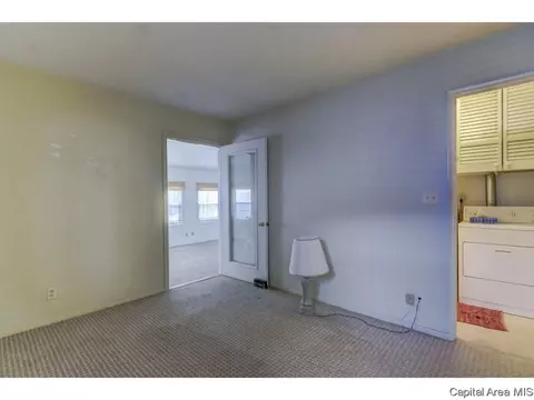 2536 Holmes Ave, Springfield, IL 62704 photo 18