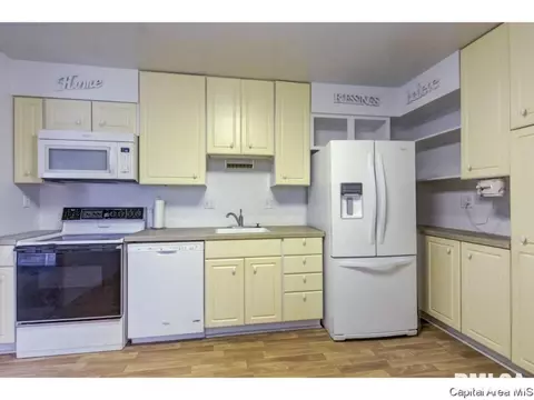 2536 Holmes Ave, Springfield, IL 62704 photo 26