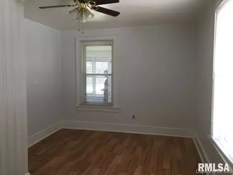 2416 Holmes Ave, Springfield, IL 62704 photo 13