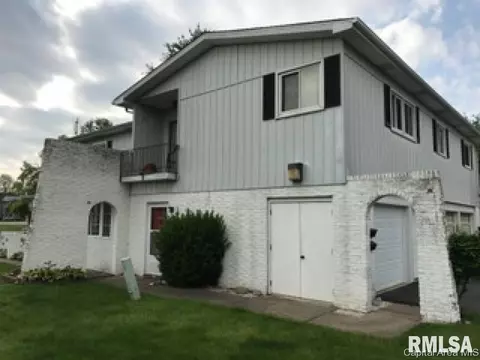 417 S Durkin Dr, Springfield, IL 62704 photo 1