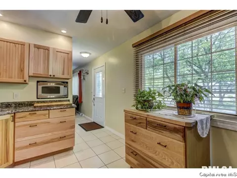 2524 Selkirk Rd, Springfield, IL 62702 photo 15