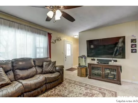 2524 Selkirk Rd, Springfield, IL 62702 photo 10