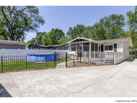 2524 Selkirk Rd, Springfield, IL 62702 photo 3