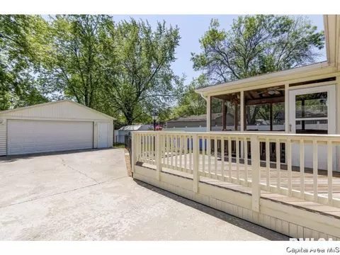 2524 Selkirk Rd, Springfield, IL 62702 photo 4